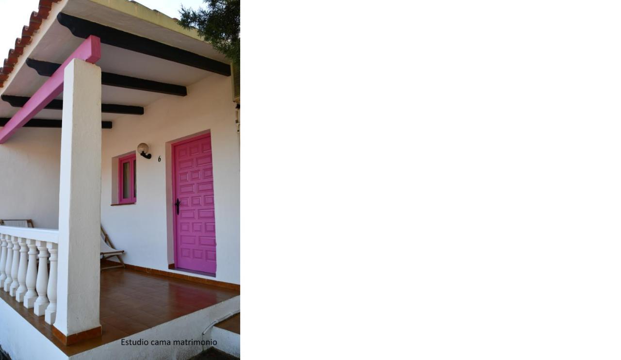 Apartamentos Lesley - Es Pi Playa Migjorn Εξωτερικό φωτογραφία