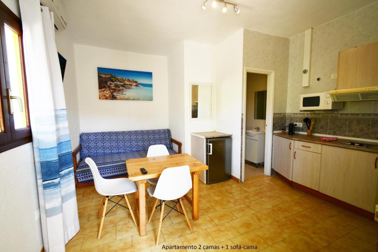 Apartamentos Lesley - Es Pi Playa Migjorn Εξωτερικό φωτογραφία