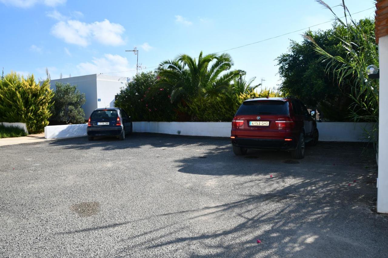 Apartamentos Lesley - Es Pi Playa Migjorn Εξωτερικό φωτογραφία