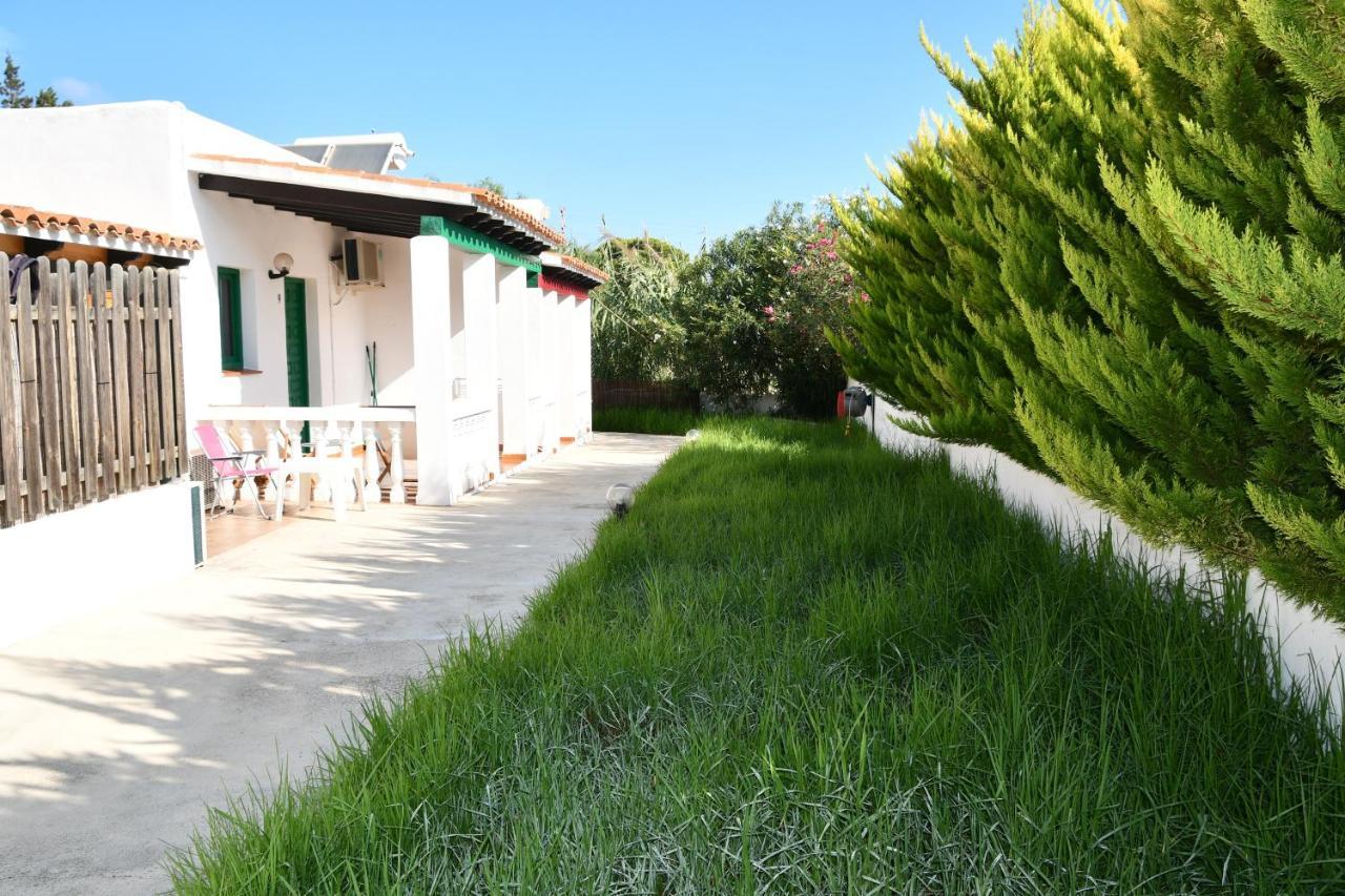 Apartamentos Lesley - Es Pi Playa Migjorn Εξωτερικό φωτογραφία